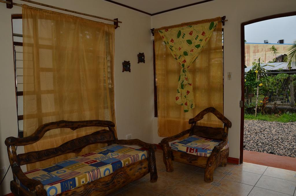 Apartamentos Herrera Puerto Jiménez Oda fotoğraf